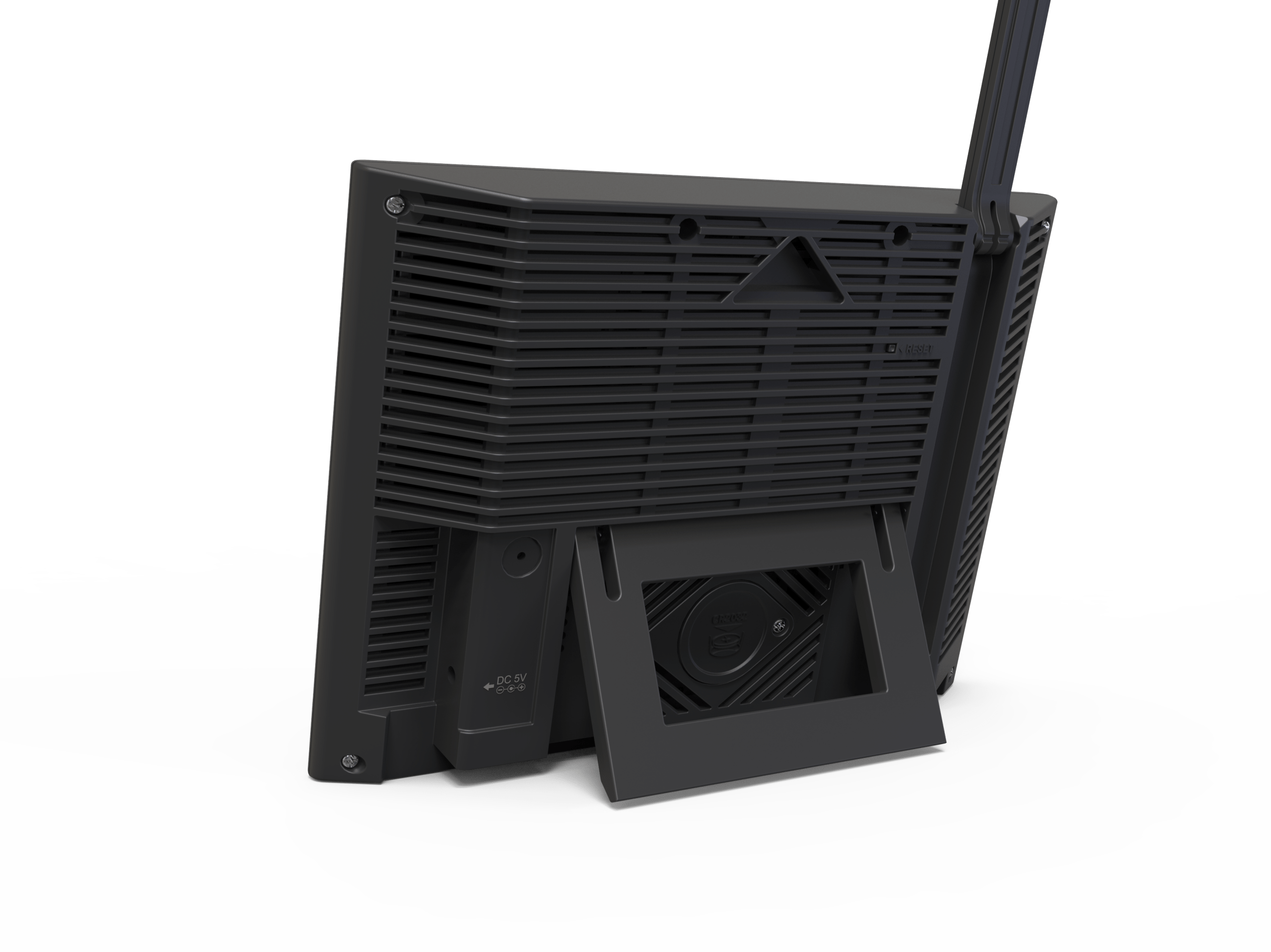 YOUTONG weather station outdoor 7-in-1 sensor probe installed in a backyard